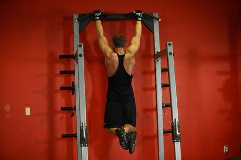 Pullups: start and end position of the movement